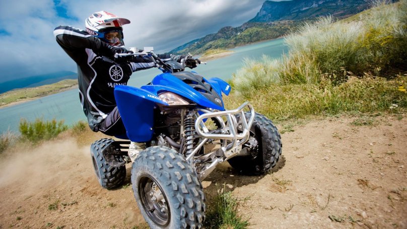 Квадроцикл Раптор 700