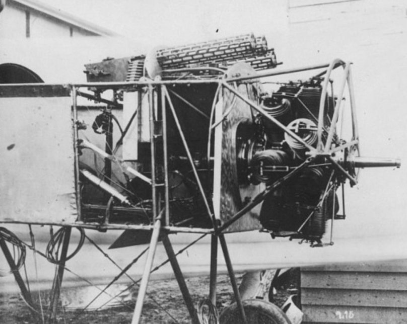 Синхронизатор пулемета Фоккер.