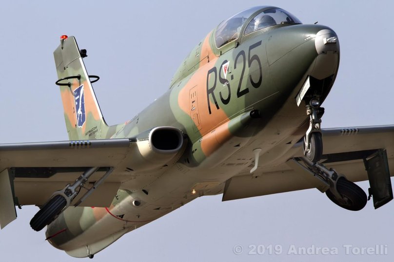 Aermacchi MB-326