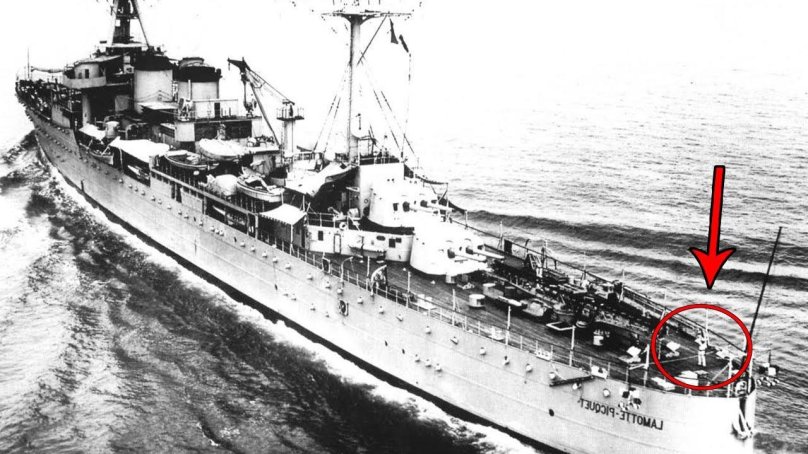 Легкий крейсер Ламотт пике