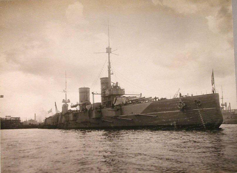 Линкор Гангут Октябрьская революция