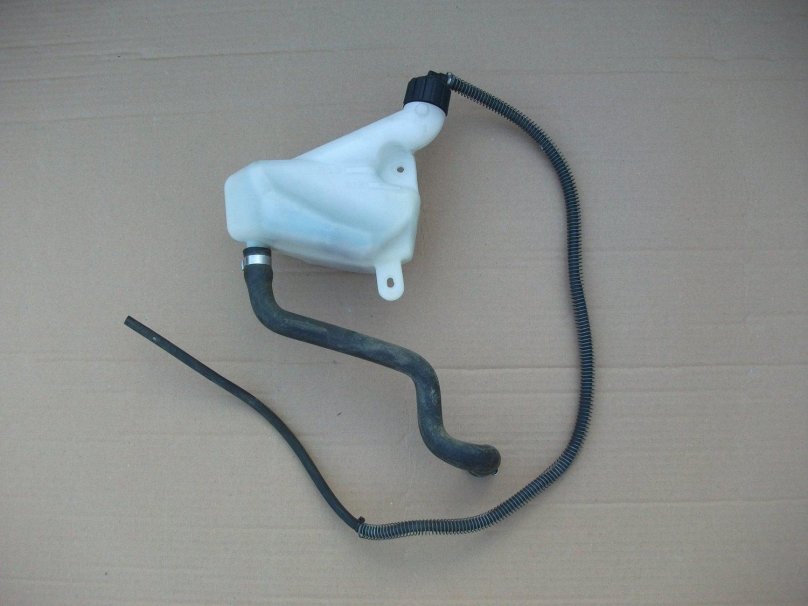 Расширительный бачок Malaguti f15