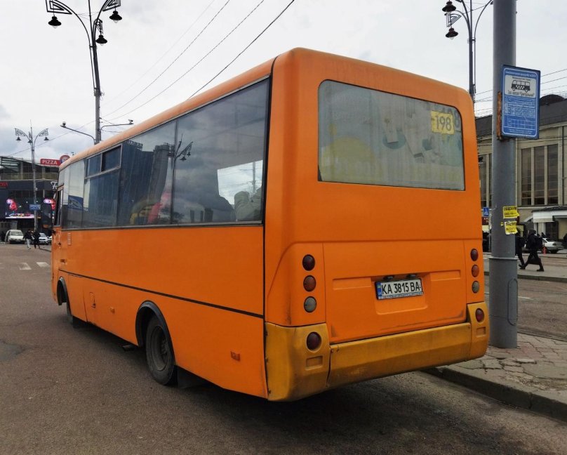 Автобус фото