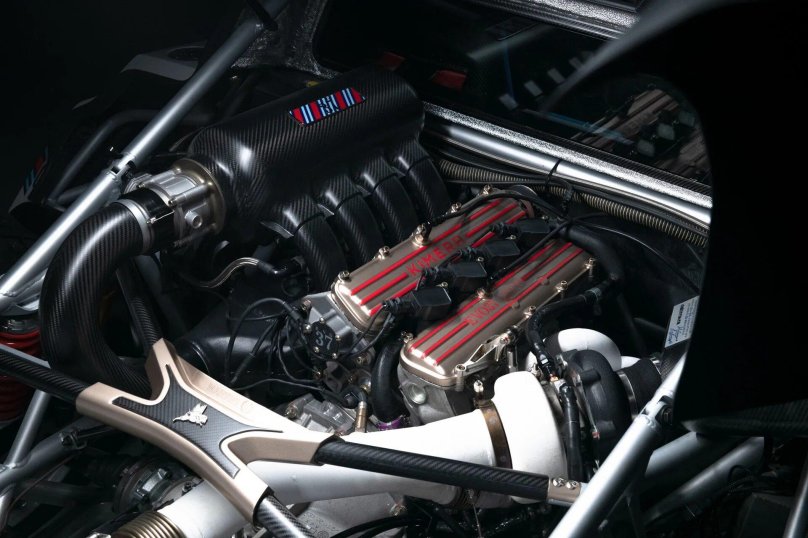 Ляньчеа Эво 1 автомобиль