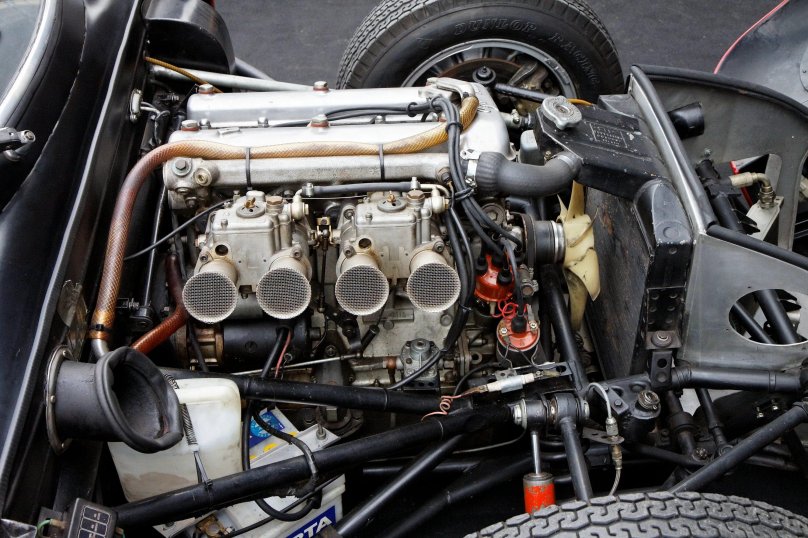 Alfa Romeo Twin cam 1.6