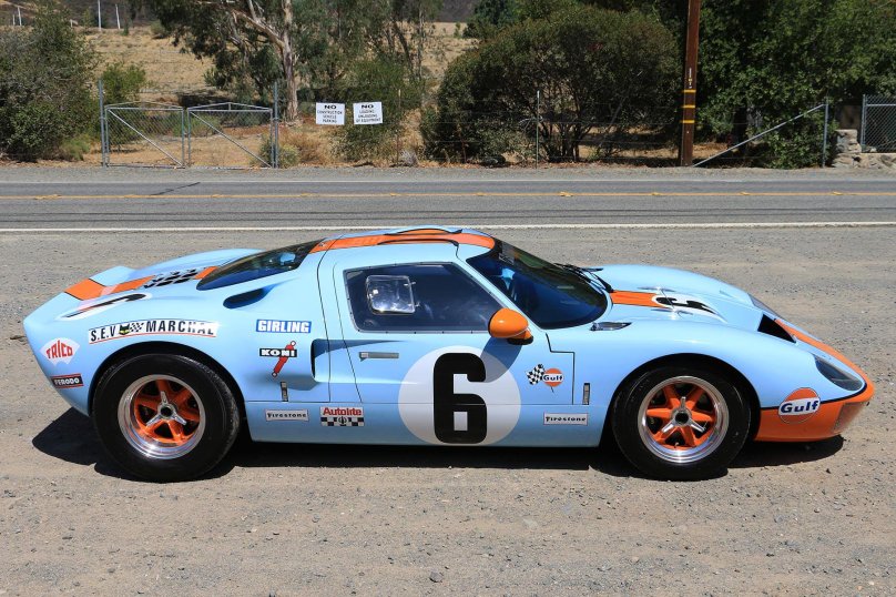 Gulf Racing Ford