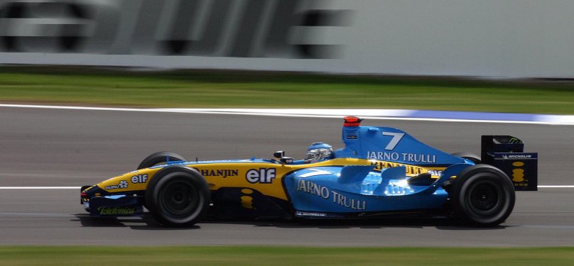 Renault r24 - Ярно Трулли (2004)