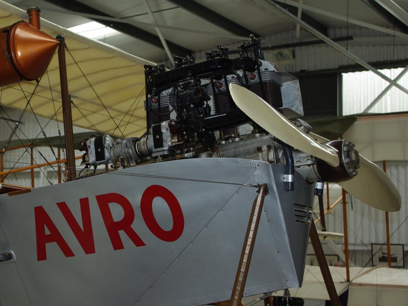 Реплика самолета г-25