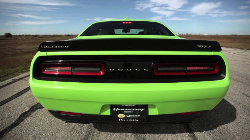 Dodge Challenger srt8 Hennessey 800hp