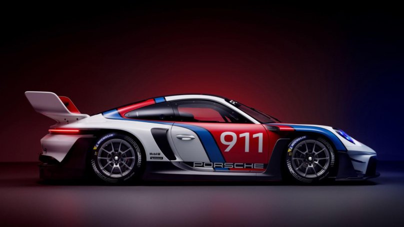 Porsche 935 2019