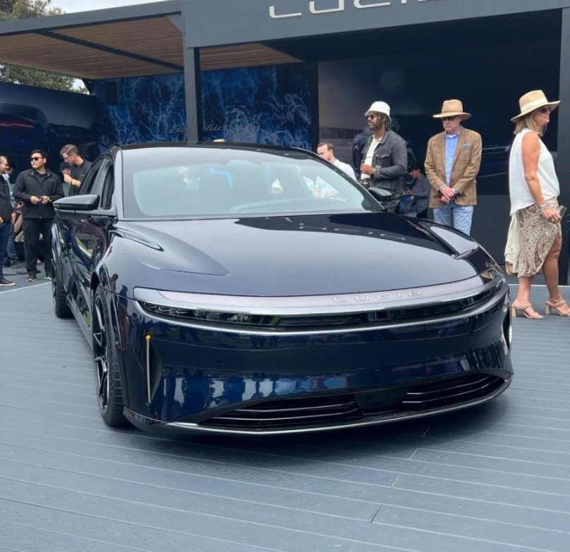 Lucid Air электромобиль