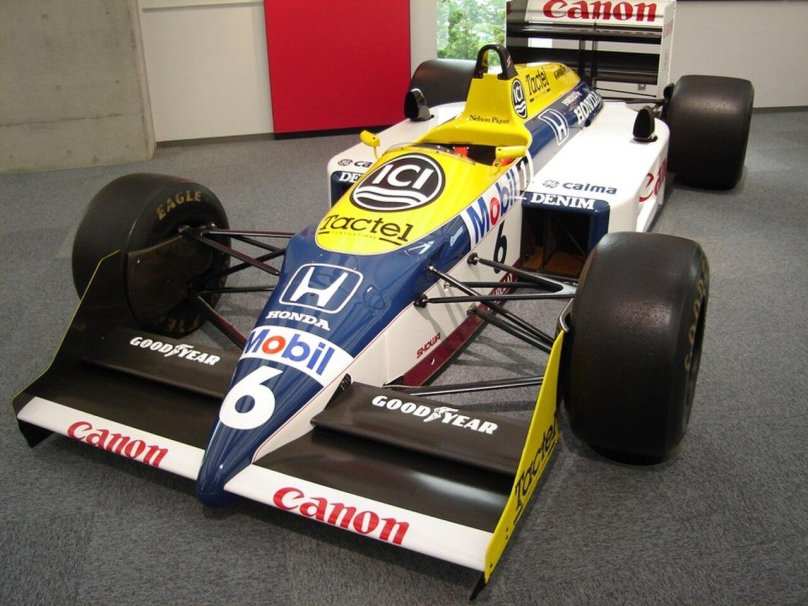 Williams fw11b