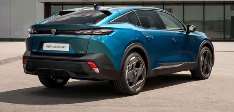 Peugeot 408 2022