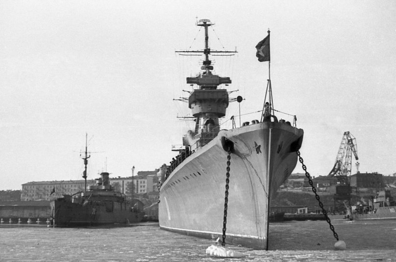 Крейсер 68 бис Адмирал Лазарев