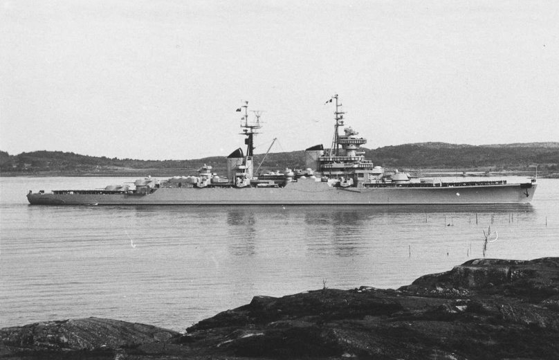 Крейсер Мурманск проекта 68-бис