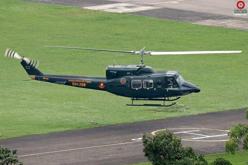 Вертолет Bell 212 ВВС Италии