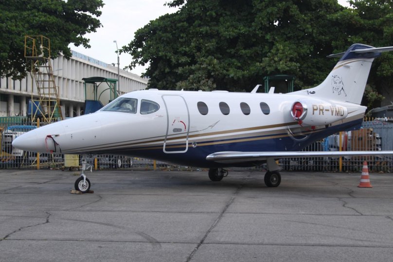 Beech 390 Premier i