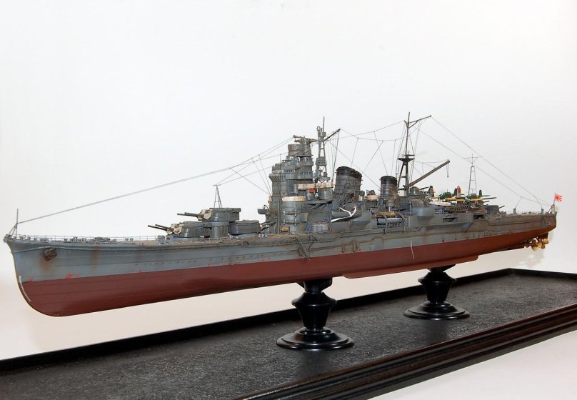 Японский тяжелый крейсер Takao