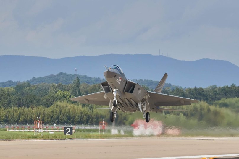 Южнокорейский истребитель KF-21