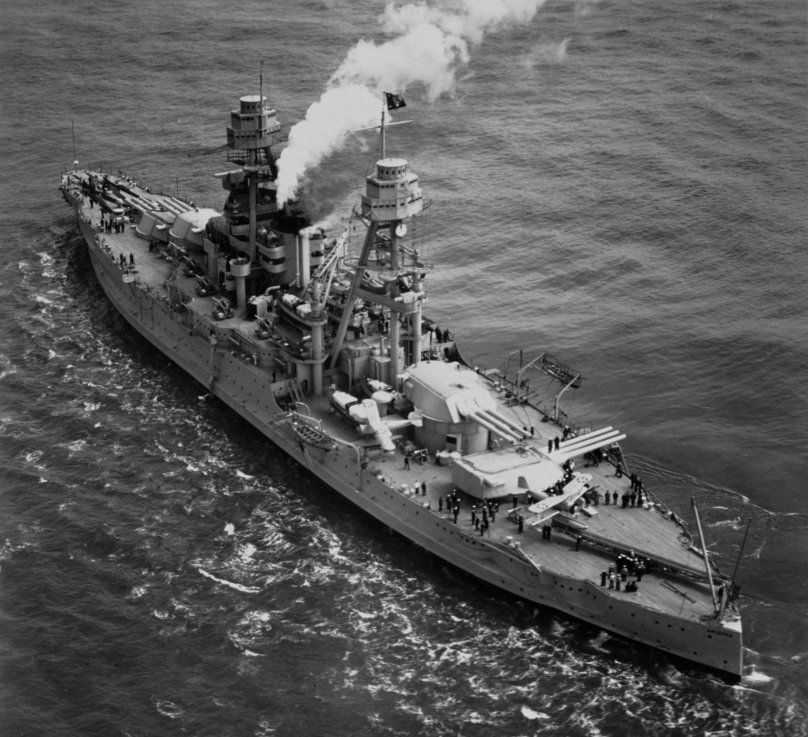 Линкор USS Arizona