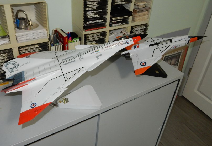 CF-105 arrow форма крыльев