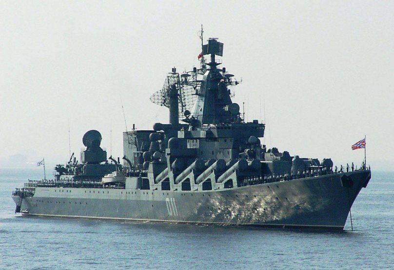 Крейсер Варяг флагман Тихоокеанского флота