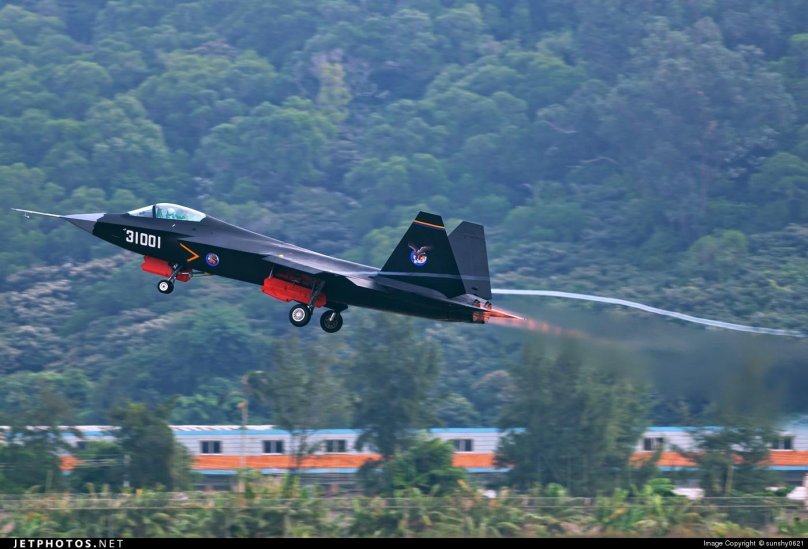 J-31 истребитель