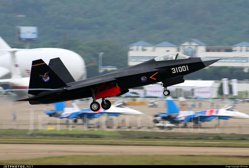 J-31 истребитель