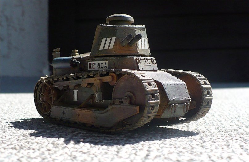 Фиат 1000 танк