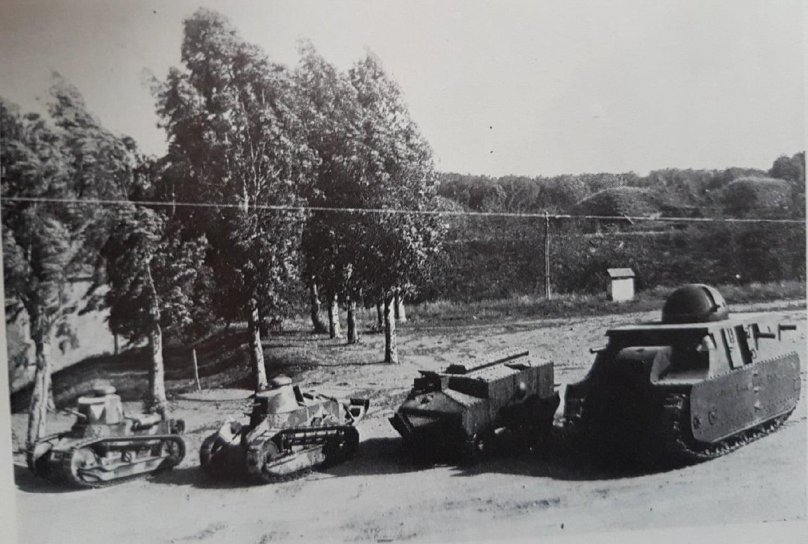 Тяжелый танк Фиат -2000