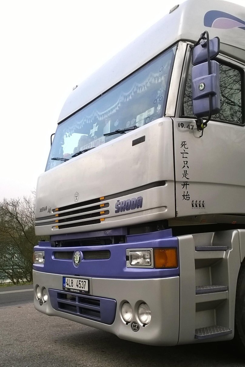 Renault Magnum dxi12