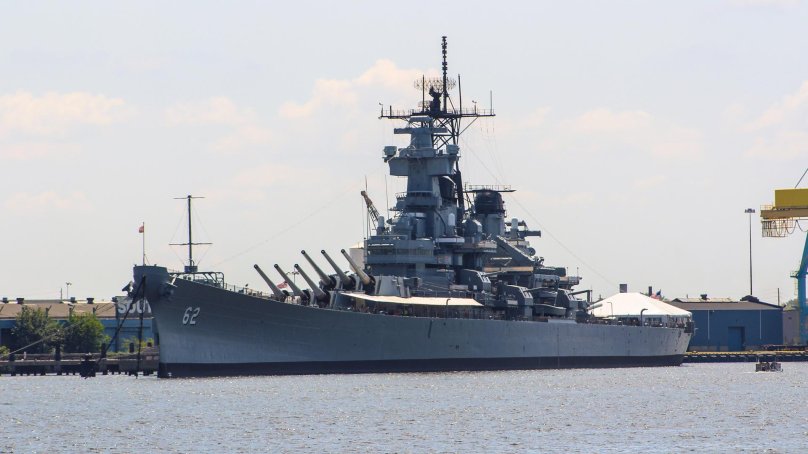 USS Iowa BB-61