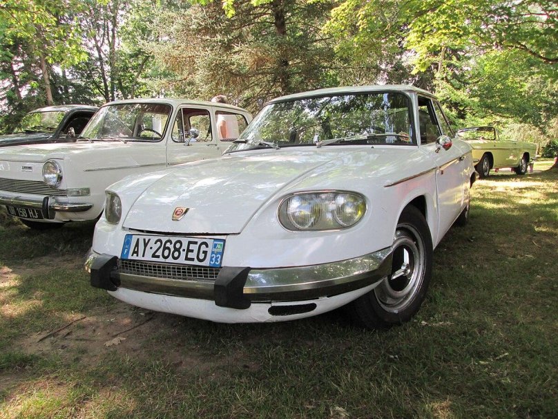 Panhard 24 BT