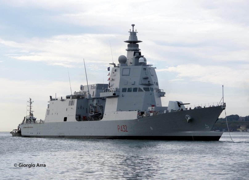 Патрульный корабль Paolo Thaon di Revel (р 430)