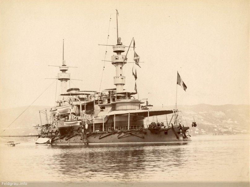 Броненосец "Hoche"(Ош)