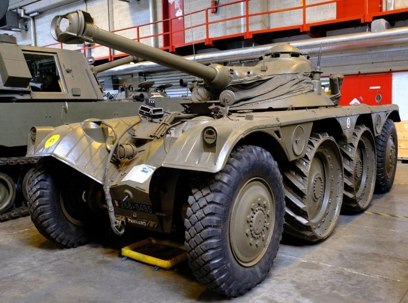 Panhard EBR 90