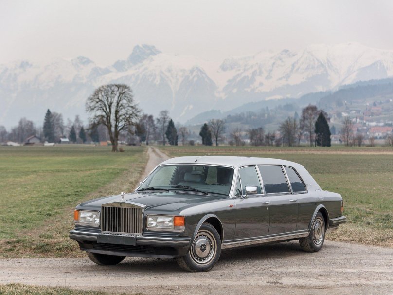 Роллс Ройс Silver Spur