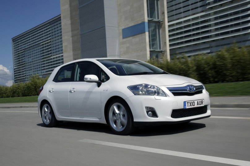 Toyota Auris Hybrid 2010