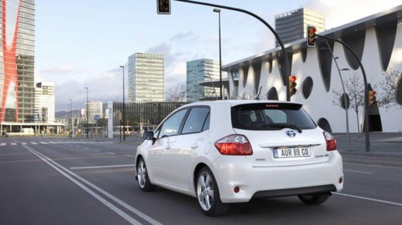 Toyota Auris 1 поколение