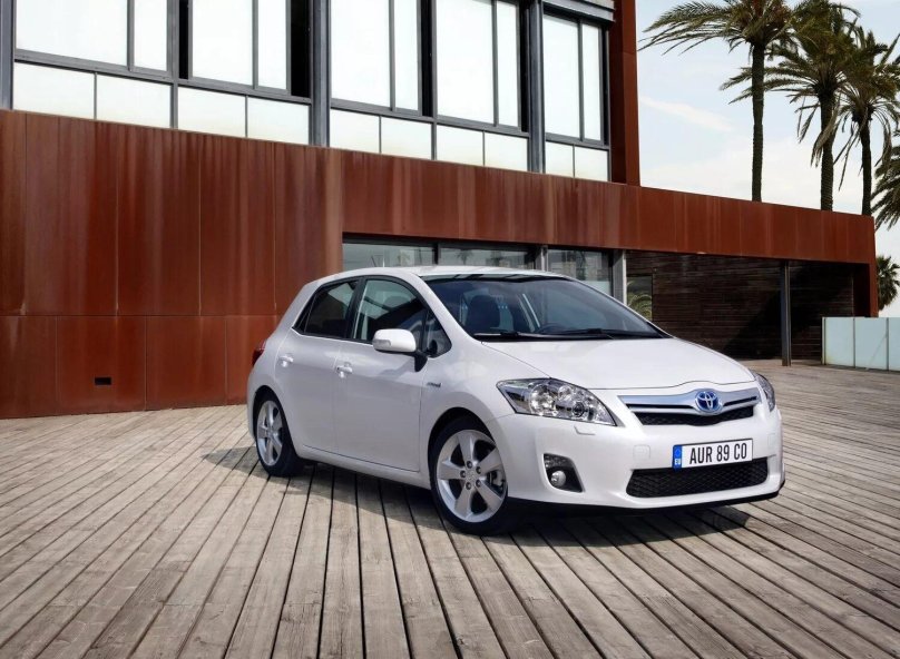 Тойота аурис 1 поколение