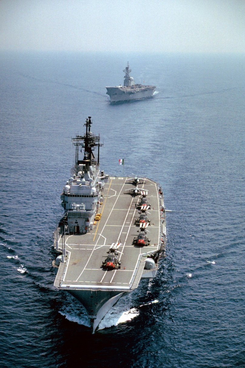 Принсипе де Астуриас авианосец