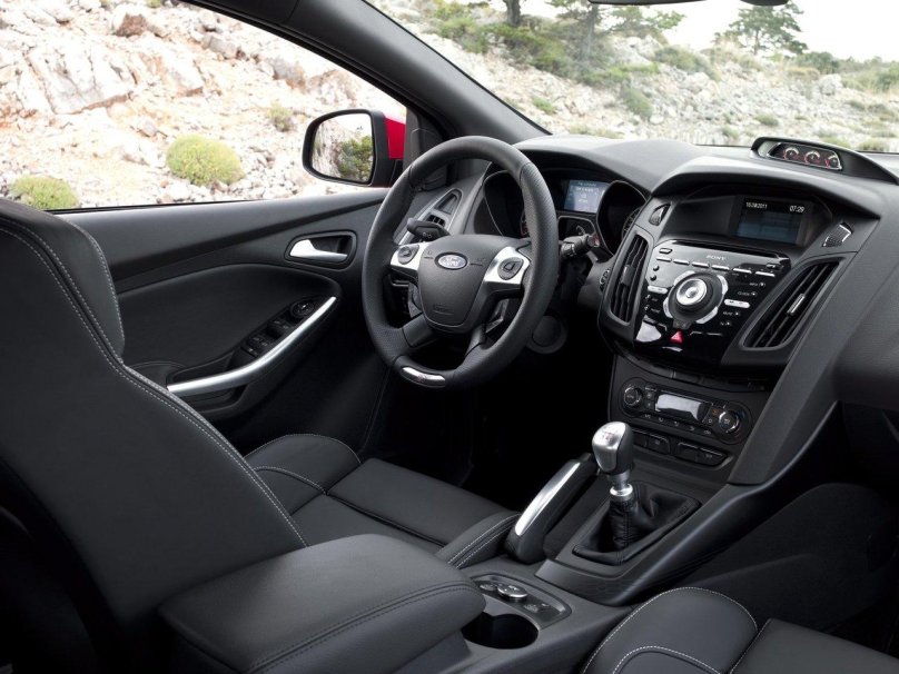 Ford Focus 3 салон