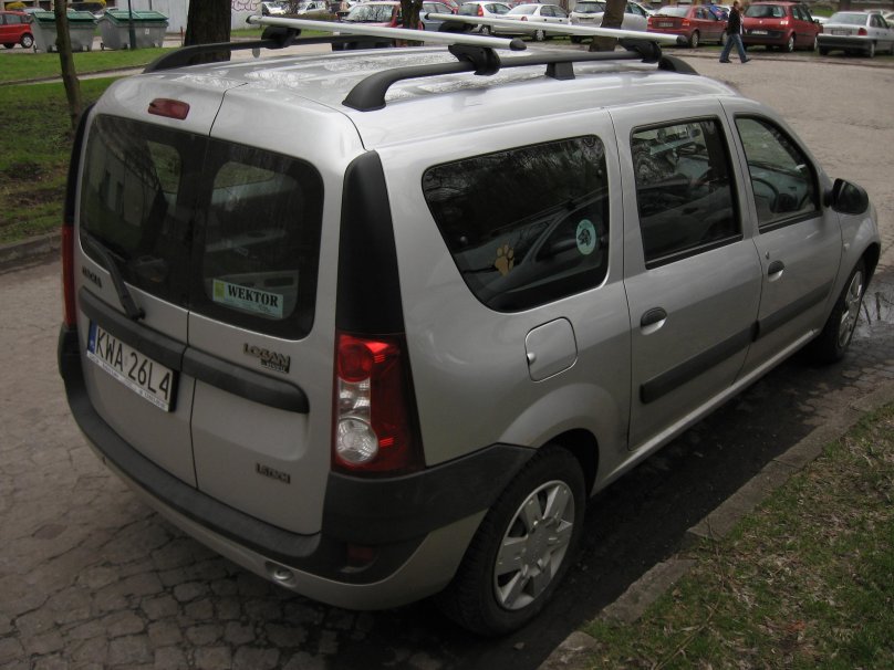 Dacia Logan 2011
