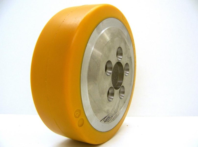 Колесо Rader-Vogel 0009903819