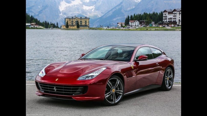 Ferrari gtc4lusso 2021