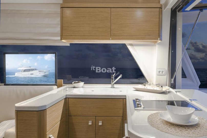 Яхта Гринлайн 40