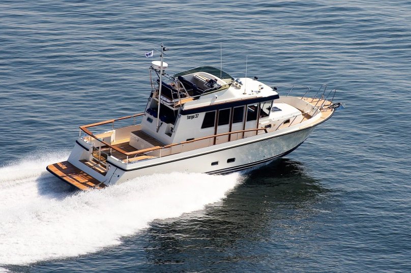 Катер Балтика 800