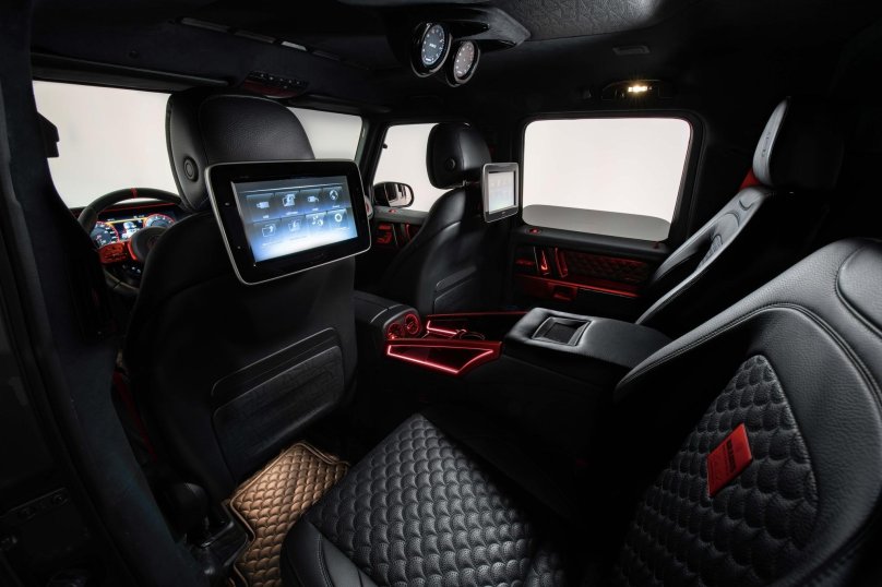 Brabus 900 Rocket Edition