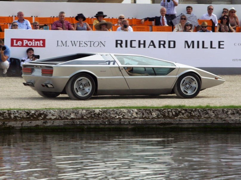 Мазератти Бумеранг