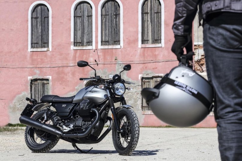 Moto Guzzi v7 Special